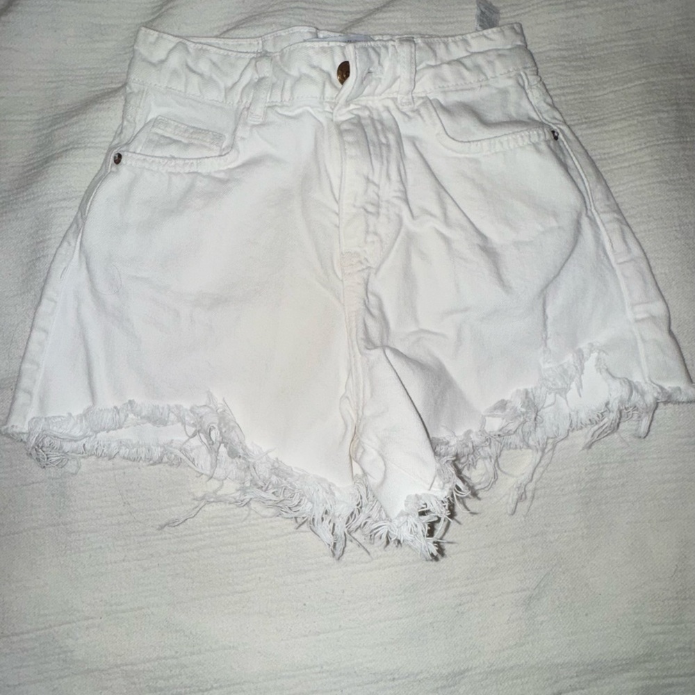 Zara High Waist White Distressed Shorts